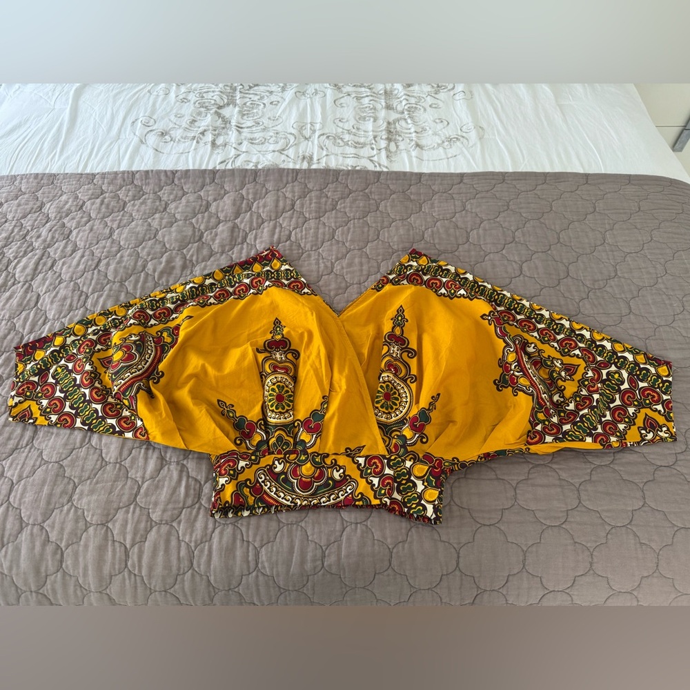WHY Yellow Patterned Women's 100% Cotton. Top. Size S. Good for S & M. NEW